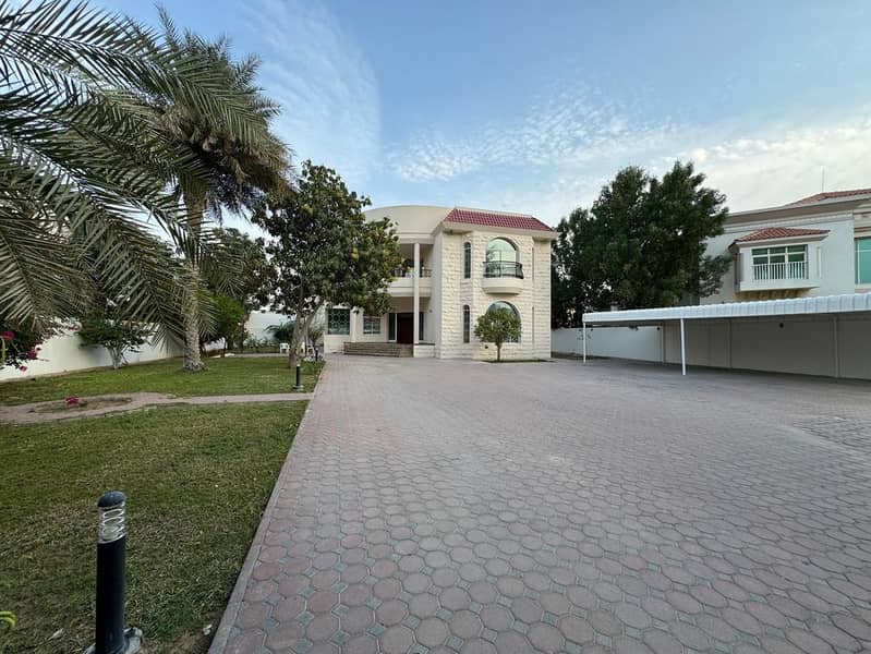 BRAND NEW|MODERN STYLE| 4 MASTER BR|READY TO MOVE