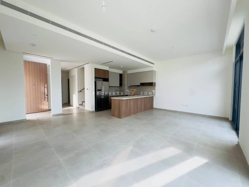 PARK FACING | PRICE NEGOTIABLE | VASTU UNIT