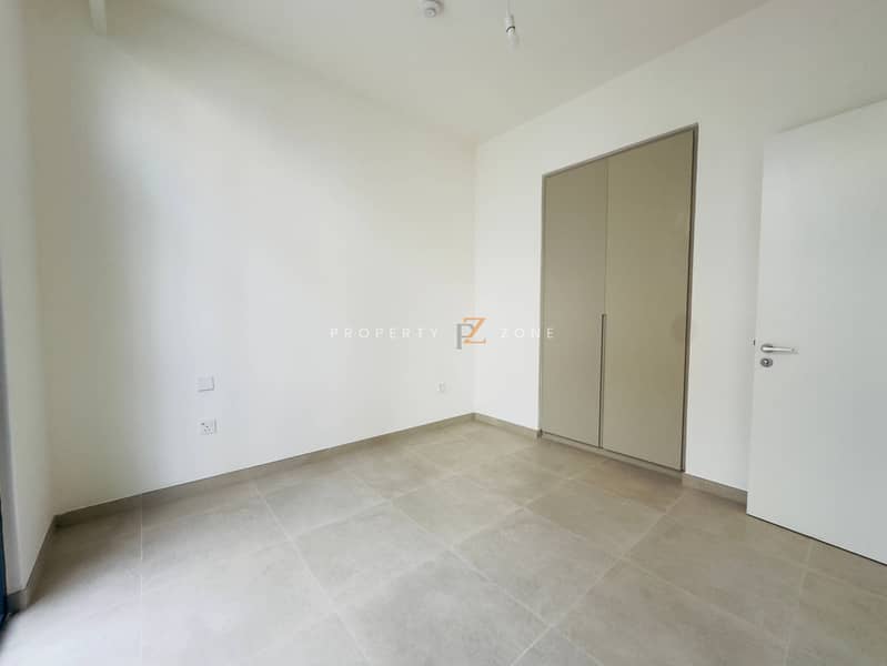 PARK FACING | PRICE NEGOTIABLE | VASTU UNIT - Image 7