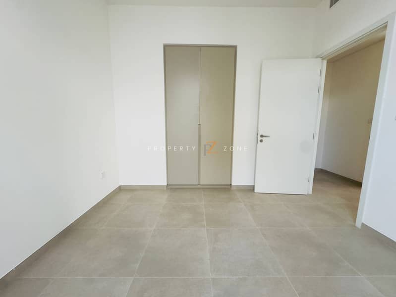 PARK FACING | PRICE NEGOTIABLE | VASTU UNIT - Image 8