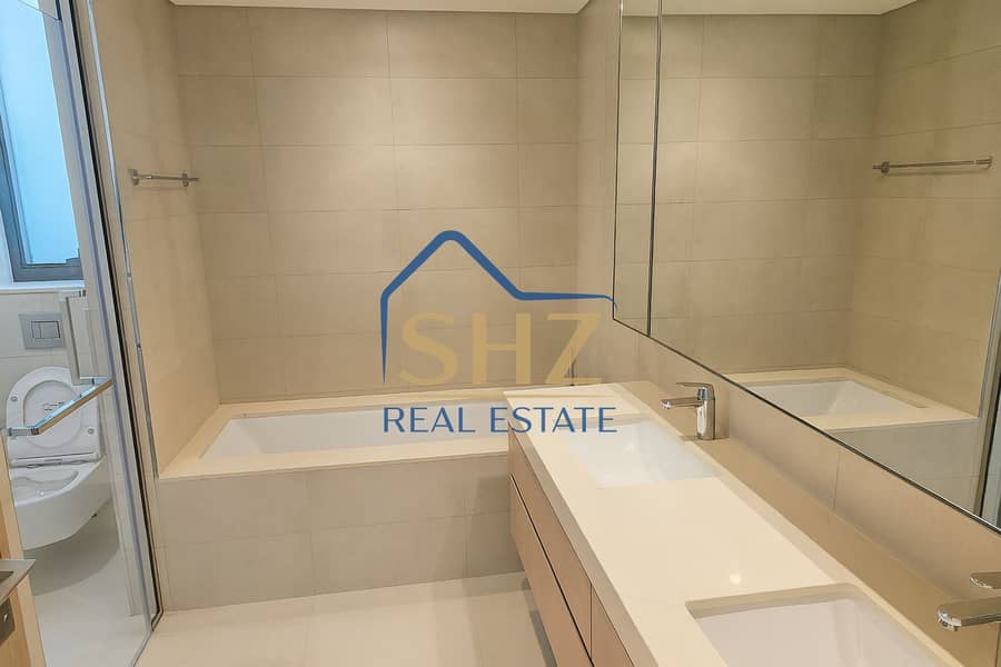 Single Row | Backing Central Park | Brand New - Image 17