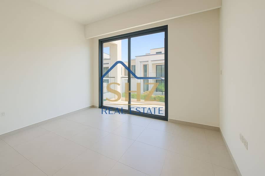 Single Row | Backing Central Park | Brand New - Image 19