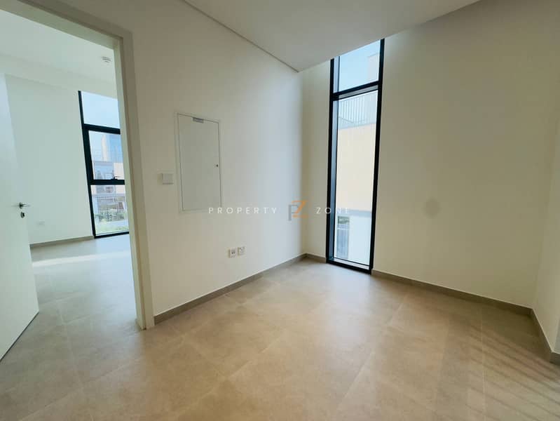 PARK FACING | PRICE NEGOTIABLE | VASTU UNIT - Image 25