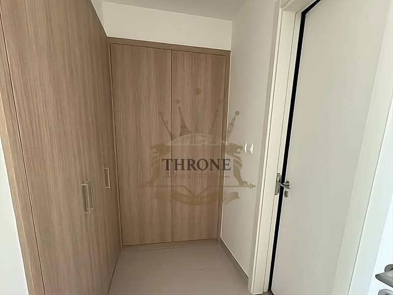 Corner Unit-Ready to Move-Close to Amenities - Image 10