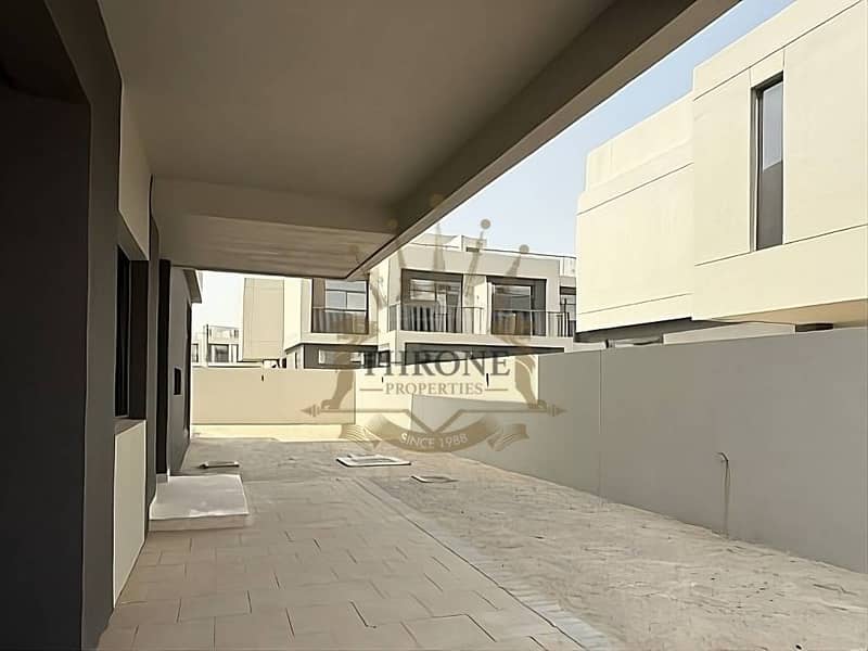 Corner Unit-Ready to Move-Close to Amenities - Image 19