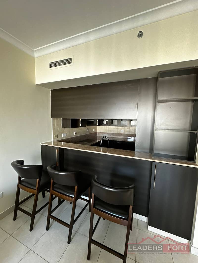 Kitchen Upgraded | Prime Location | Vacant