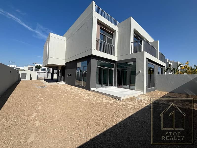 4BR + Maid + Study | with Appliances | Semidetached