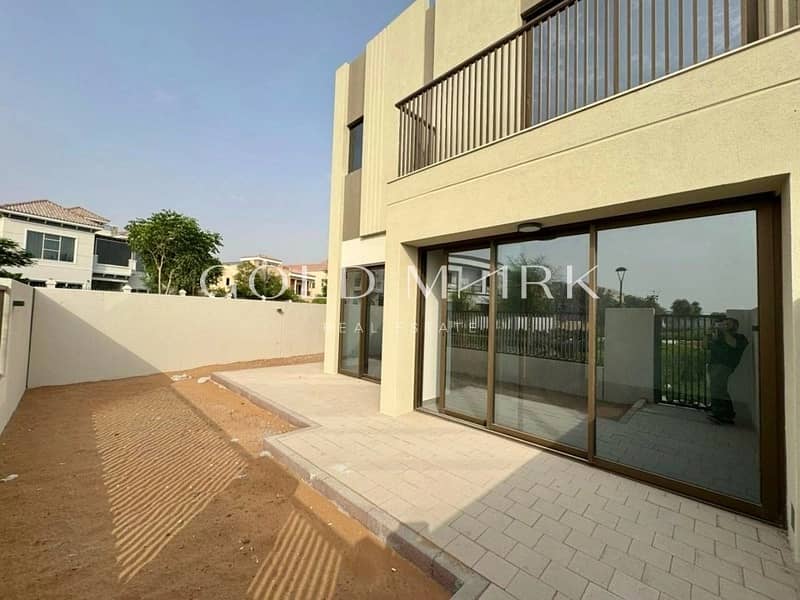 Biggest Plot I Close to Pool I Single Row Villa