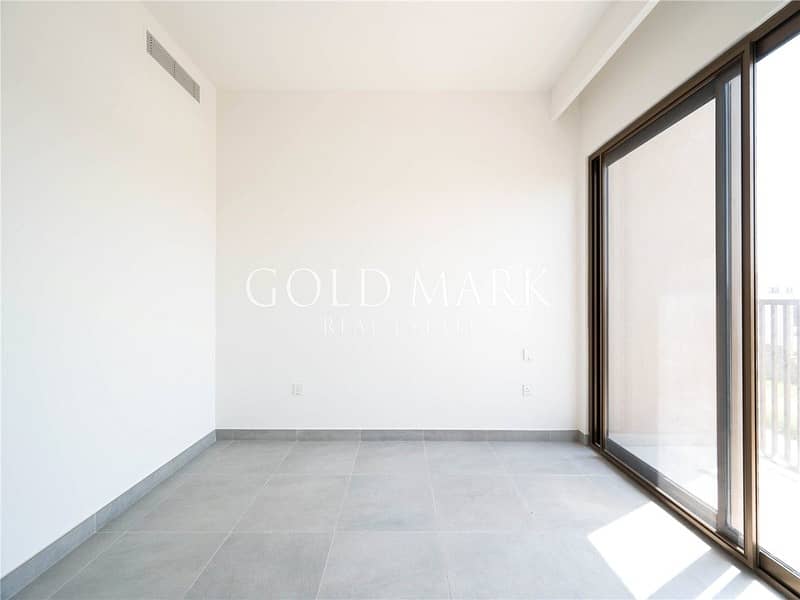 Large Terrace | Ready To Move In | Prime Location