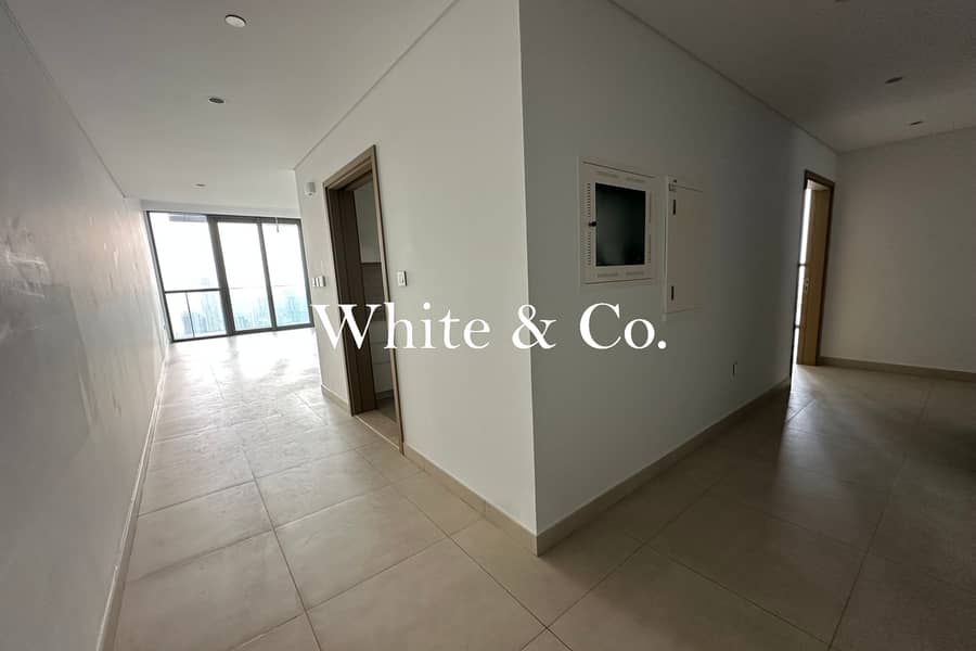 Burj Khalifa View | Spacious | High Floor - Image 21