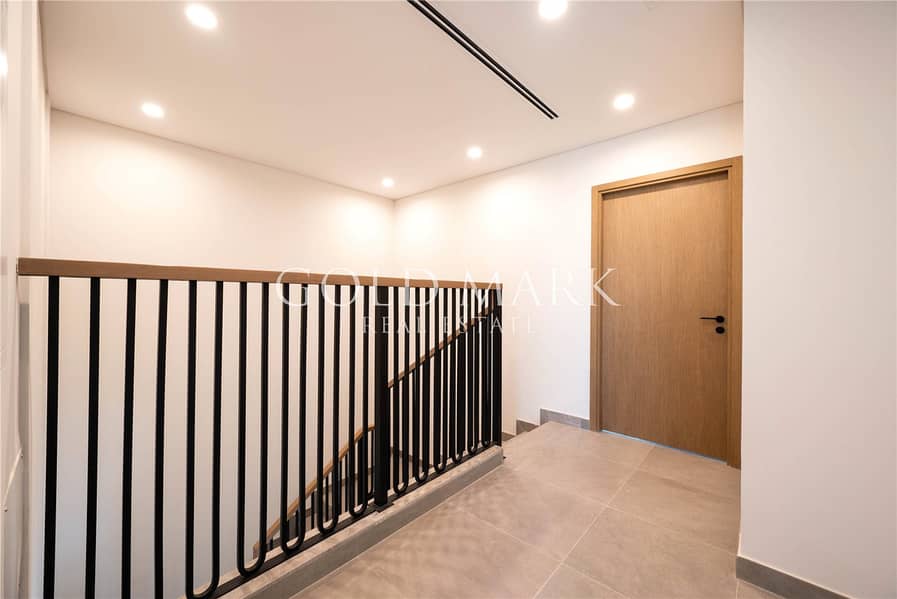 Biggest Plot I Close to Pool I Single Row Villa - Image 14