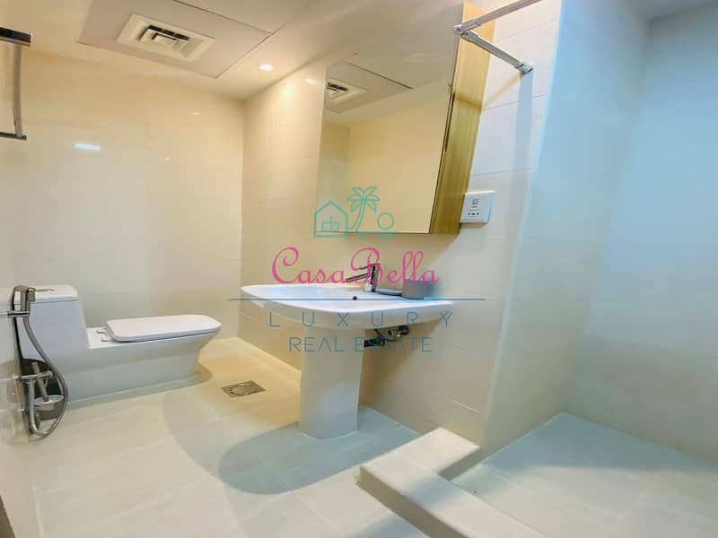 Full Marina View | Spacious Apt | Chiller Free - Image 9