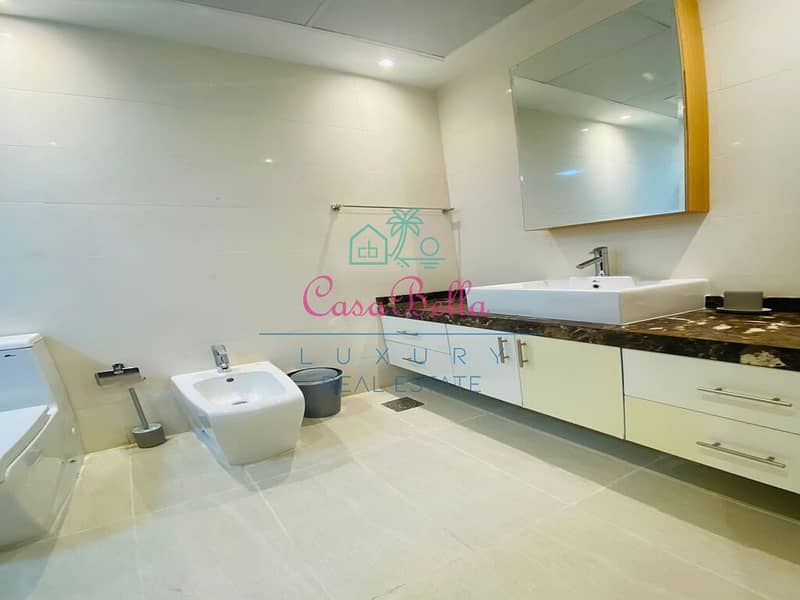 Full Marina View | Spacious Apt | Chiller Free - Image 14