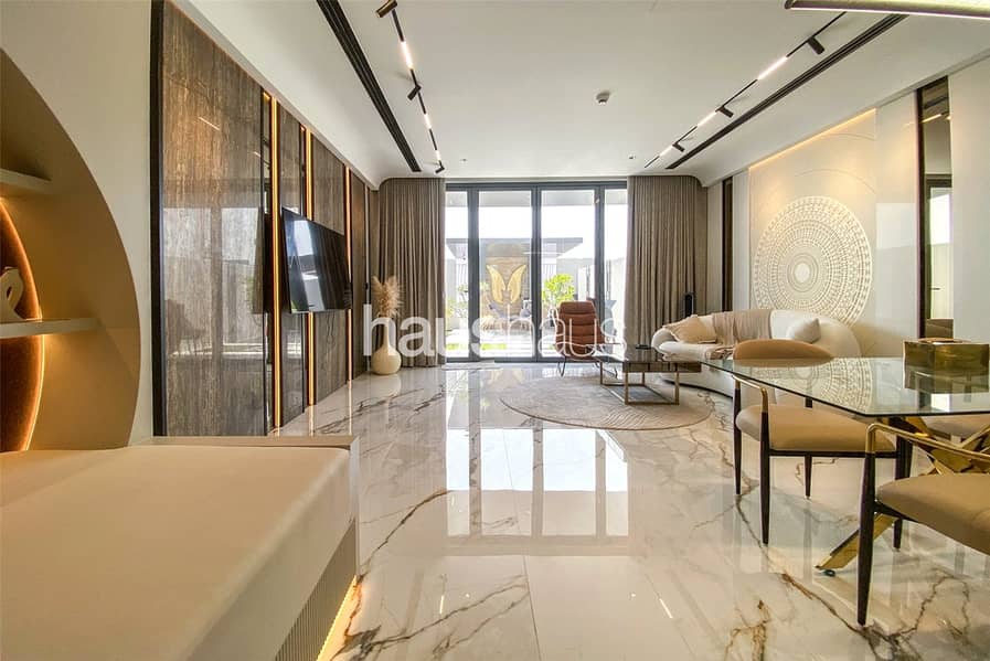 Fully Upgraded | Vacant | Single Row | High Level