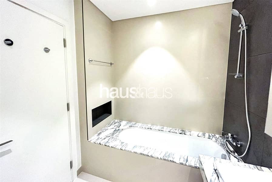 Large Terrace | Rare | Full Sea and Burj View - Image 13