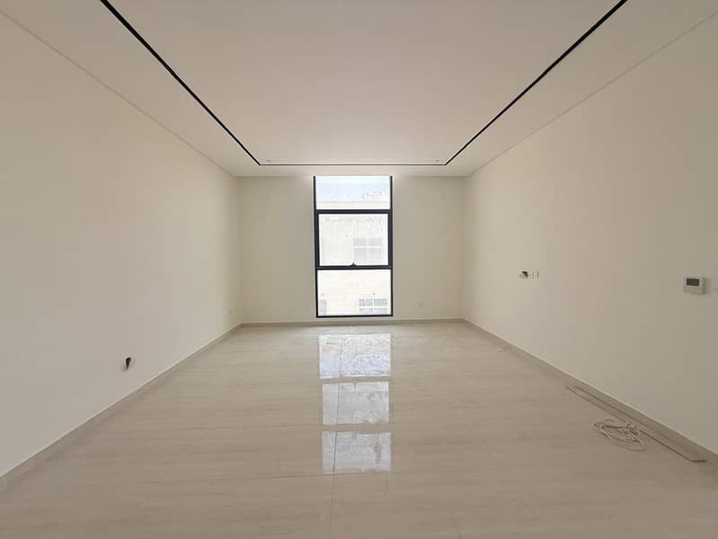 LUXURY VILLA | MODERN STYLE | PRIME LOCATION