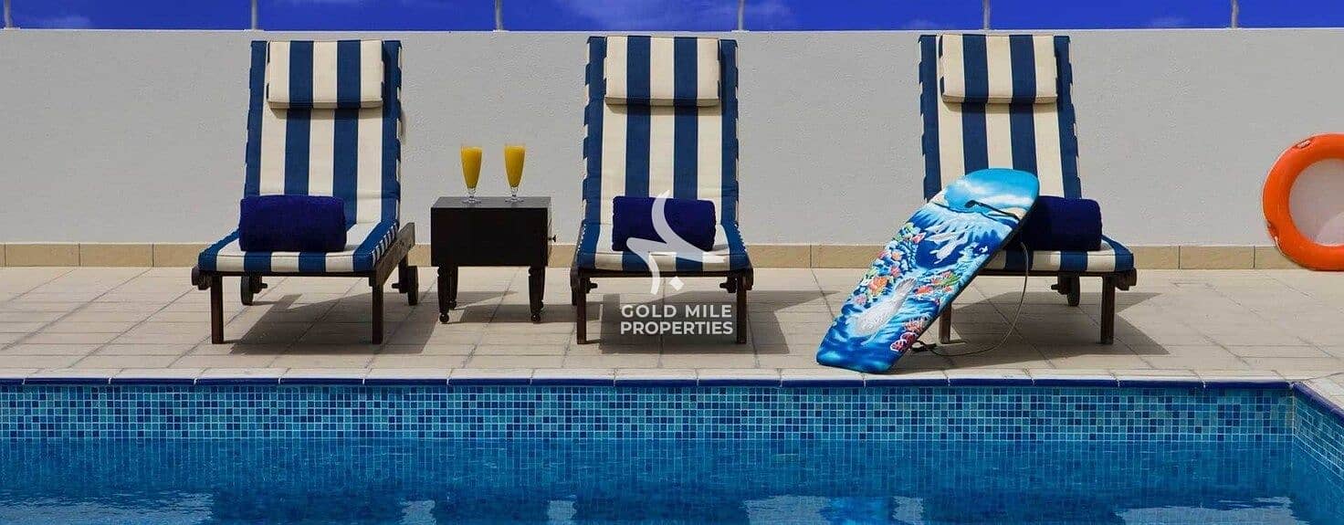 Fully Furnished - Family Residence - Near MOE - Gym Pool Parking