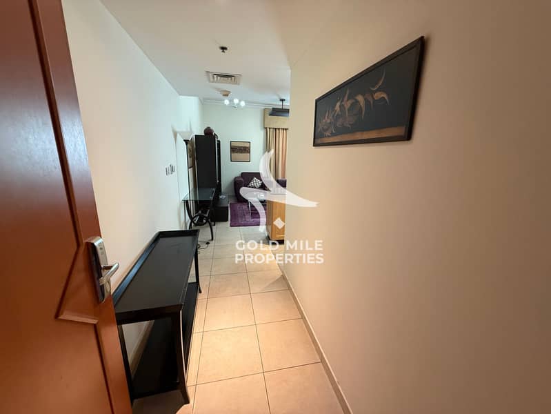 Fully Furnished - Family Residence - Near MOE - Gym Pool Parking - Image 6