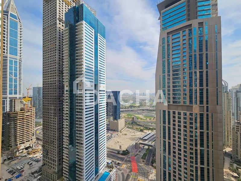 Fully Upgraded | Unfurnished | Mid Floor | Vacant