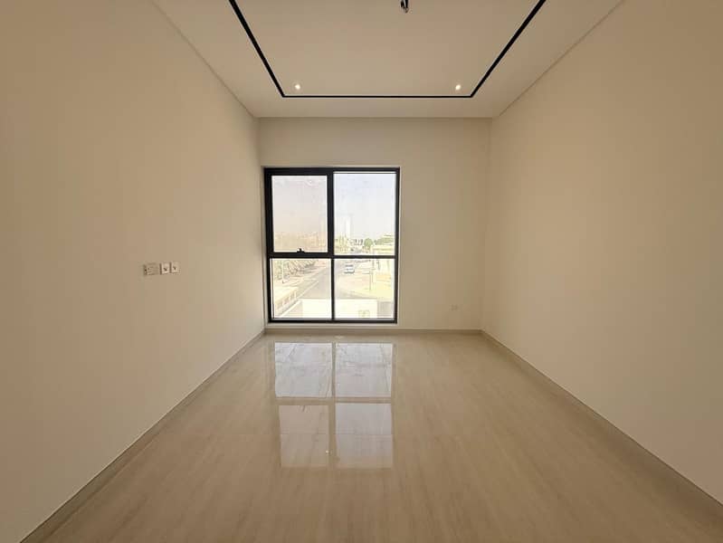 LUXURY VILLA | MODERN STYLE | PRIME LOCATION - Image 9