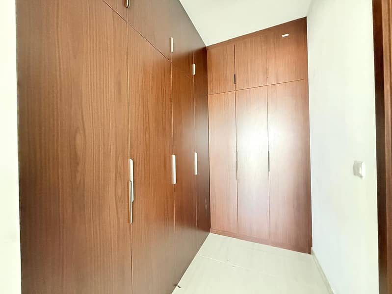 LUXURY VILLA | MODERN STYLE | PRIME LOCATION - Image 12