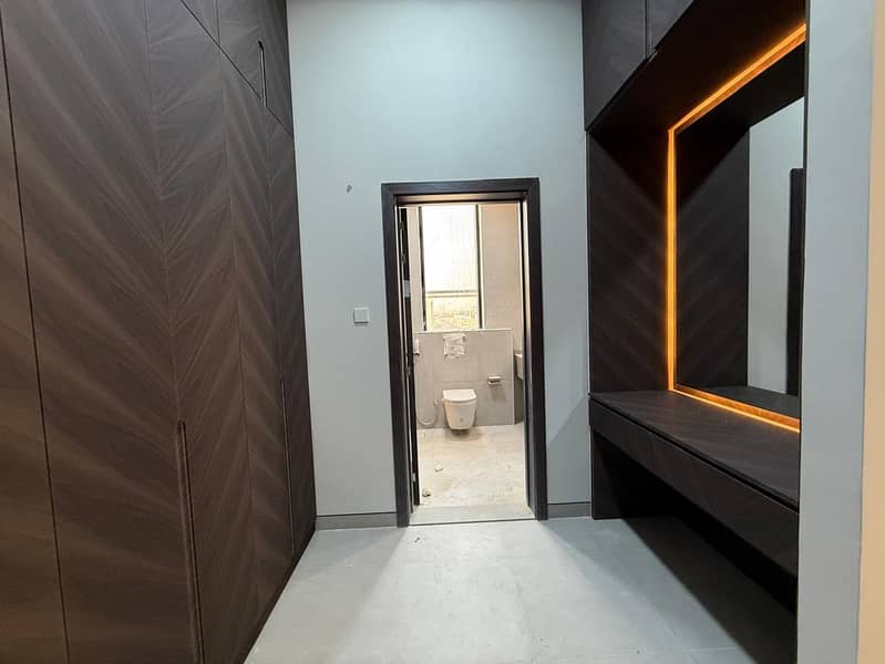 Modern | 5 Master BR Villa | Garden Area - Image 16