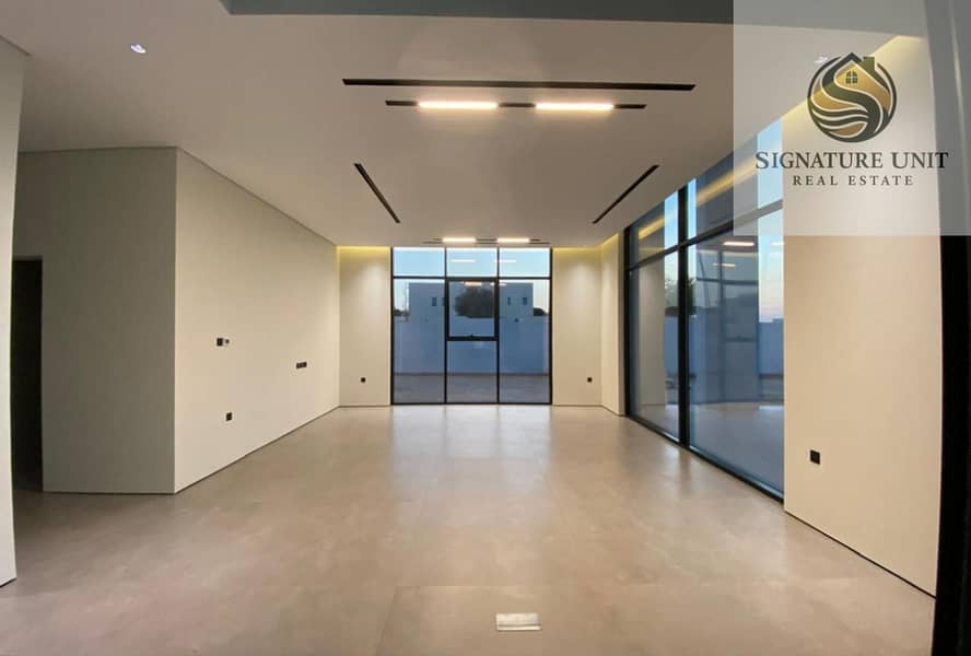 Brand New | 5BR+Maid | Prime Location - Image 13