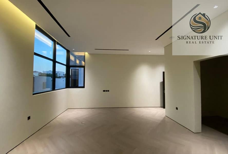 Brand New | 5BR+Maid | Prime Location - Image 14