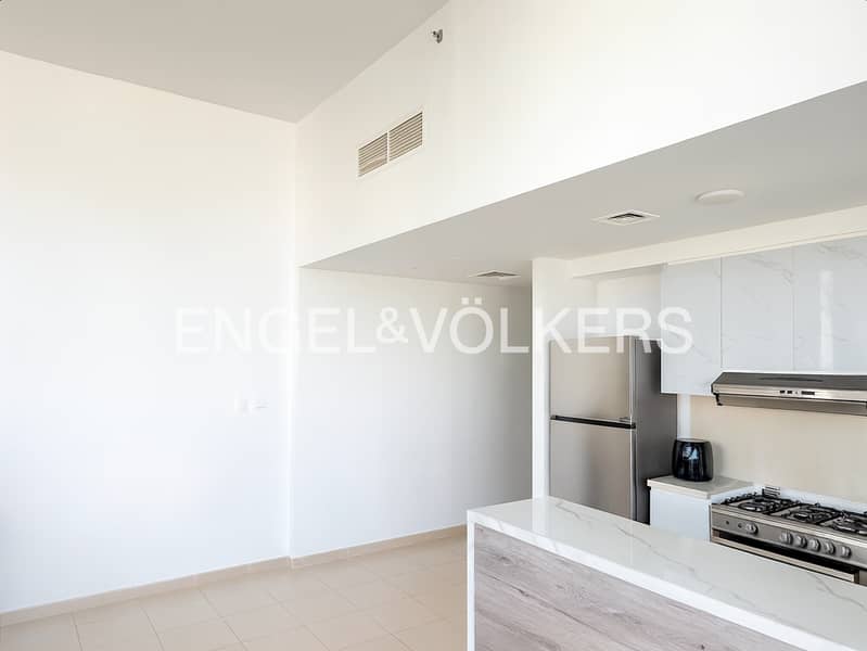 High Floor | Upgraded | Corner Unit