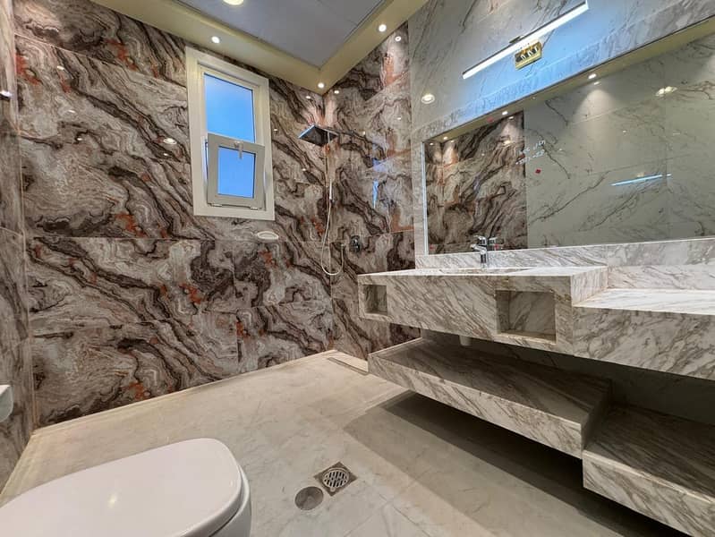 Modern Layout | Spacious | Private Pool - Image 30