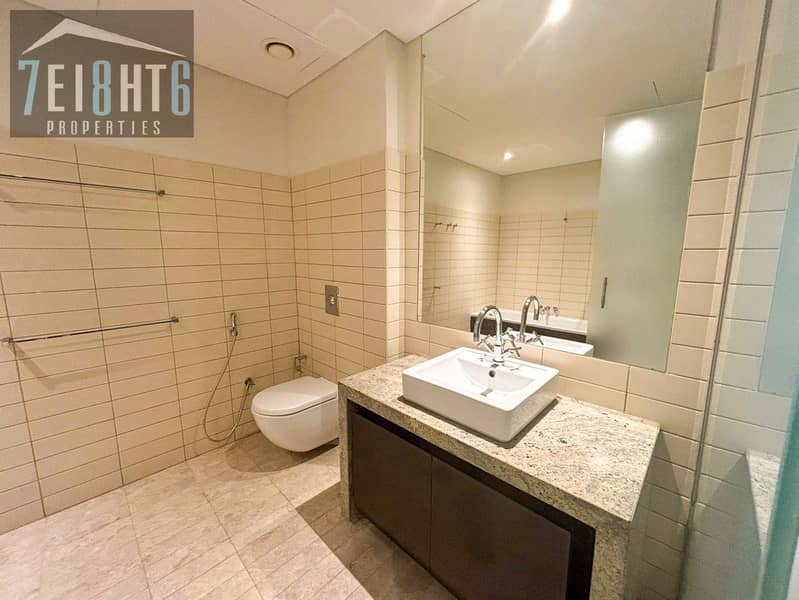 Vastu compliant || Spacious || Easy access || 3 Bedroom apartment for rent in Sheikh Zayed Road