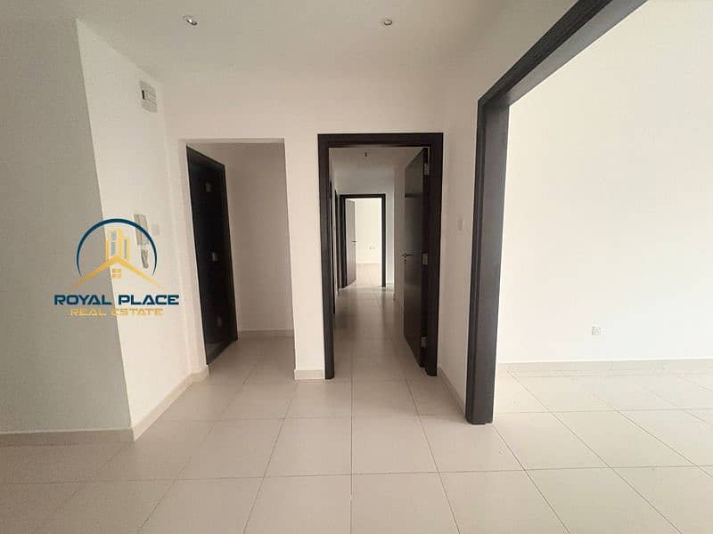 Marina View | Spacious Layout | Chiller Free - Image 9