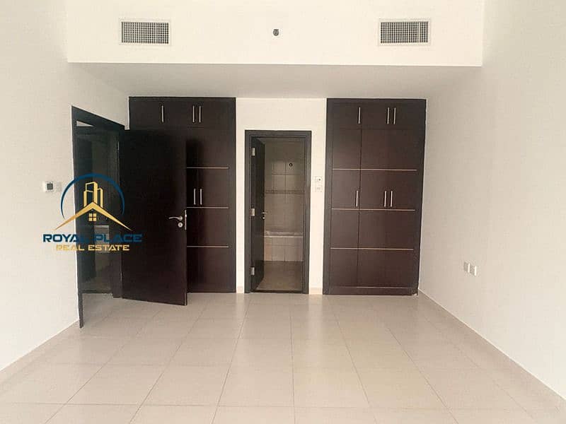 Marina View | Spacious Layout | Chiller Free - Image 14