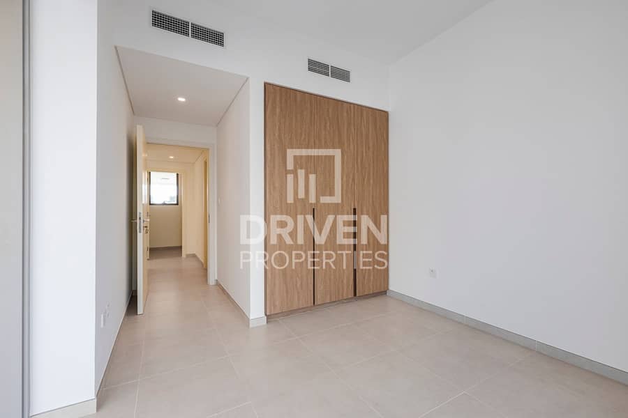 Vacant | Corner and Brand New Villa | Near to Park - Image 10