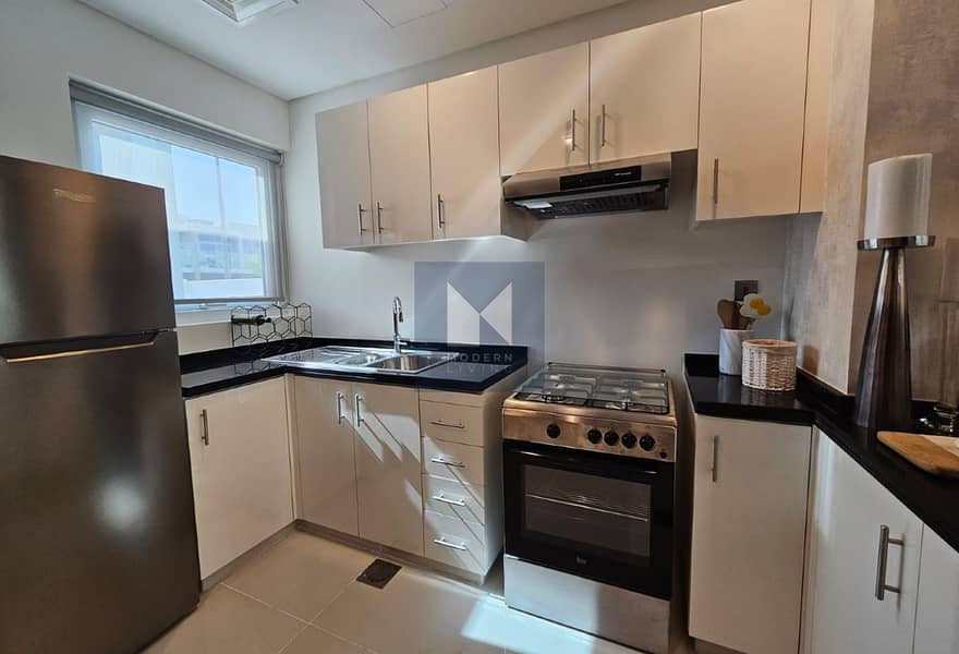 Furnished | Corner | Beautiful Garden | RR-EM