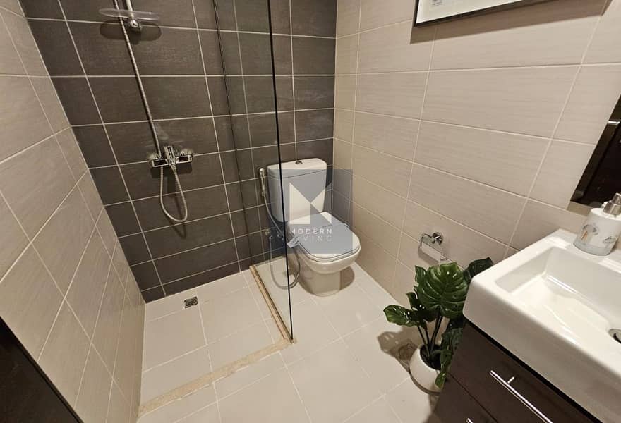 Furnished | Corner | Beautiful Garden | RR-EM - Image 16