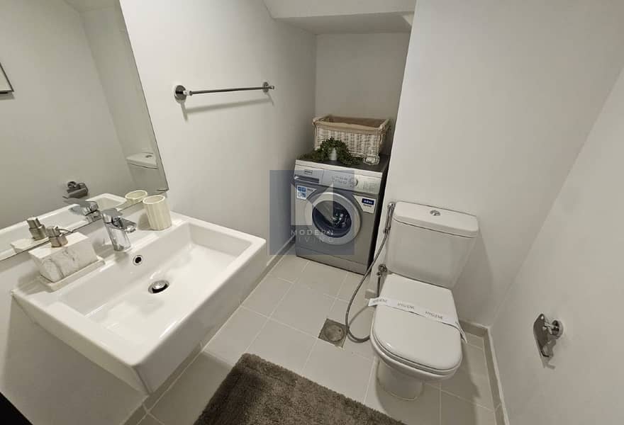 Furnished | Corner | Beautiful Garden | RR-EM