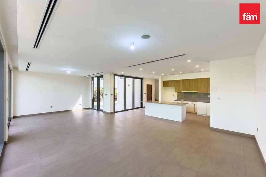 Single Row | Large Plot | Community Expert |Corner