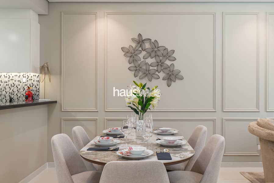 Luxurious | Burj Khalifa View | Hotel Facilities - Image 11