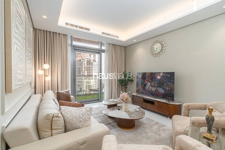 Luxurious | Burj Khalifa View | Hotel Facilities - Image 12