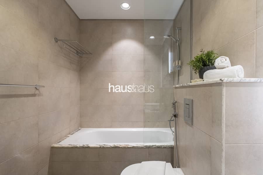 Luxurious | Burj Khalifa View | Hotel Facilities - Image 26