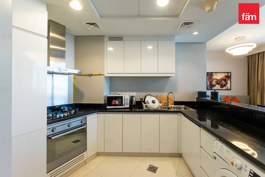 Corner Unit l Golf View l High Floor - Image 13