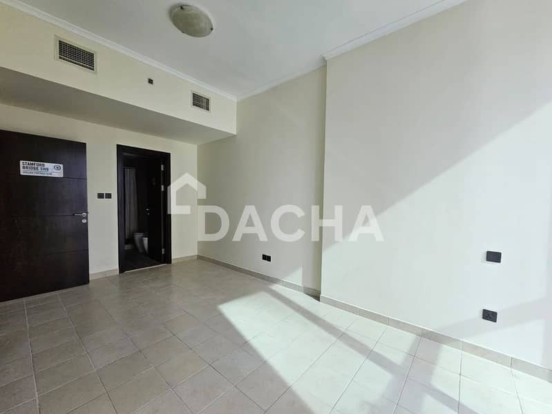 Fully Upgraded | Unfurnished | Mid Floor | Vacant