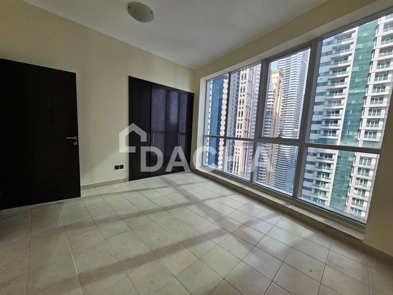 Fully Upgraded | Unfurnished | Mid Floor | Vacant - Image 8
