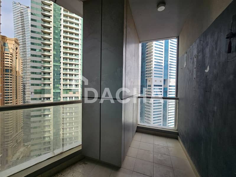 Fully Upgraded | Unfurnished | Mid Floor | Vacant - Image 14