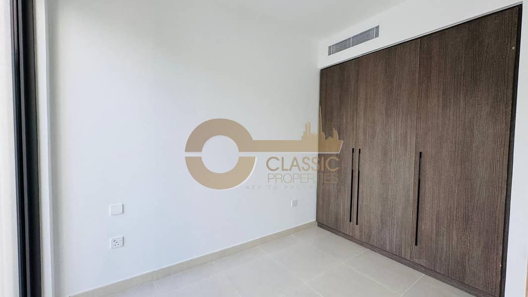 MODERN 3 BEDROOM TOWNHOUSE | UPGRADED | BRAND NEW - Image 10