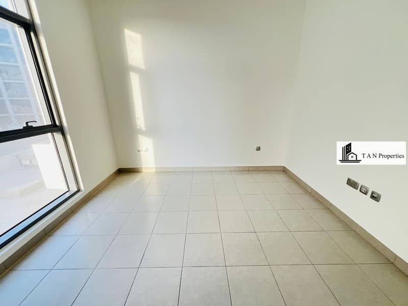 Road View 3BhK With Maid Room || Ready to Move In || For family only - Image 9