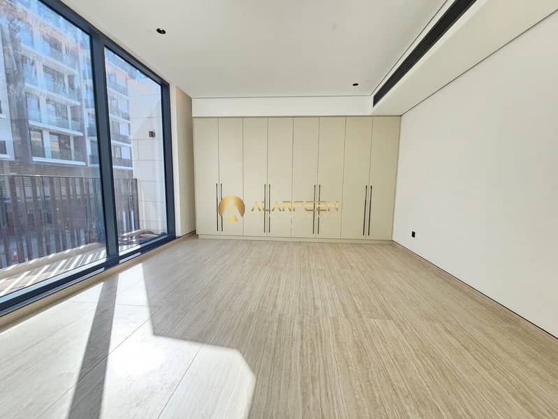 5BHK | Brand New | Basment Hall | Spacious villa