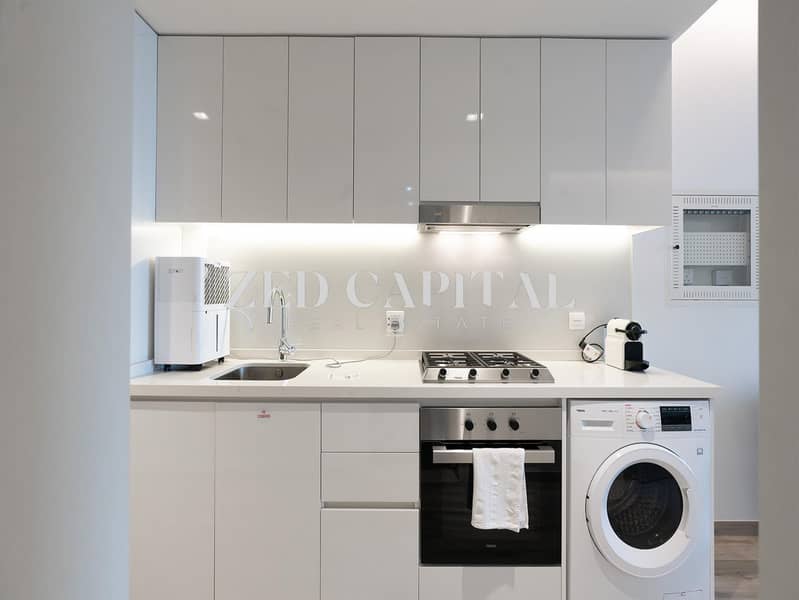 Iconic Burj Khalifa Views | Prime Area | Top Area - Image 8