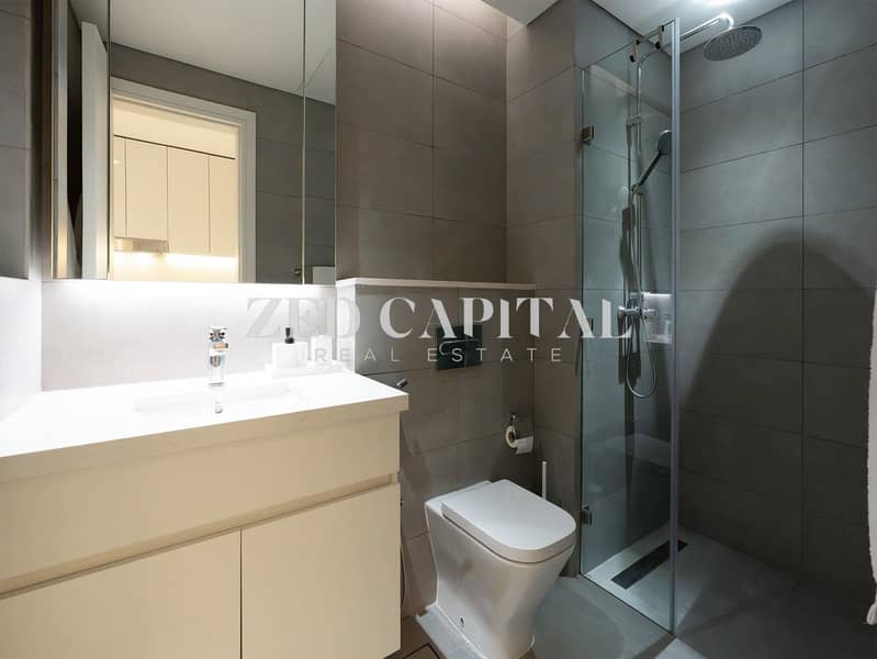 Iconic Burj Khalifa Views | Prime Area | Top Area - Image 11